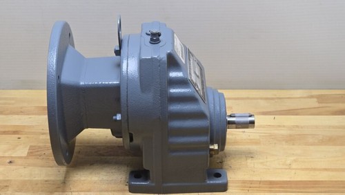 Cambio riduttore di velocità Sew-Eurodrive, RX57 AM90, rapporto 2,37:1 - Foto 7 di 7