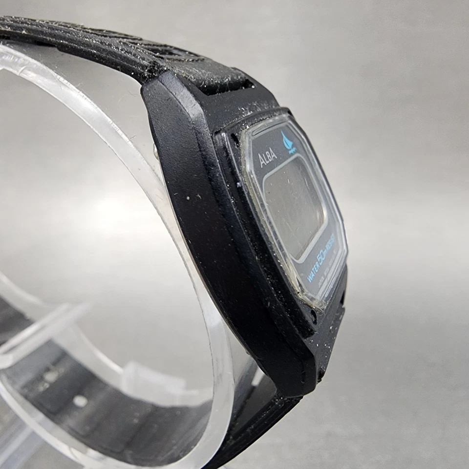 Seiko Alba relógio digital feminino 23mm mostrador preto tom preto W206-5010 nova bateria - Imagem 4 de 4