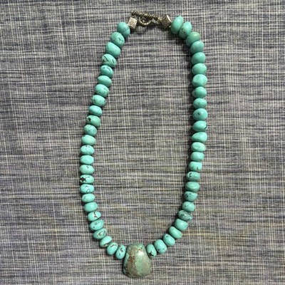Southwestern Style Turquoise Beaded Necklace with Toggle Clasp