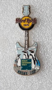 Hard Rock Cafe Pin NO CAFE Bronx Zoo Penguin Guitar Wildlife Conservancy 2011 LE