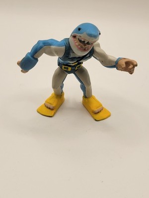 Takara Tomy Fortnite Collection Mini Figure 010 Chomp Sr. 2'' Mini Figure 