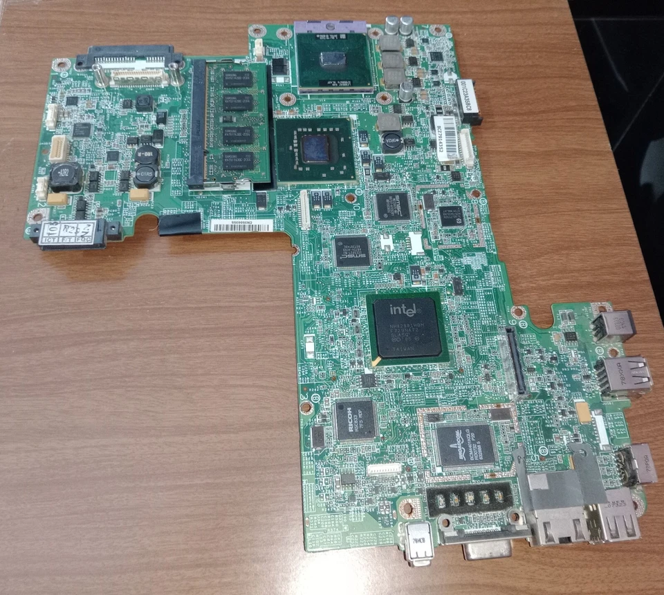 DELL INSPIRON 1520 MOTHERBOARD SOCKET 478 1GB DDR2 PENTIUM 1.86 533 WLAN GM 965 - Imagen 2 de 4