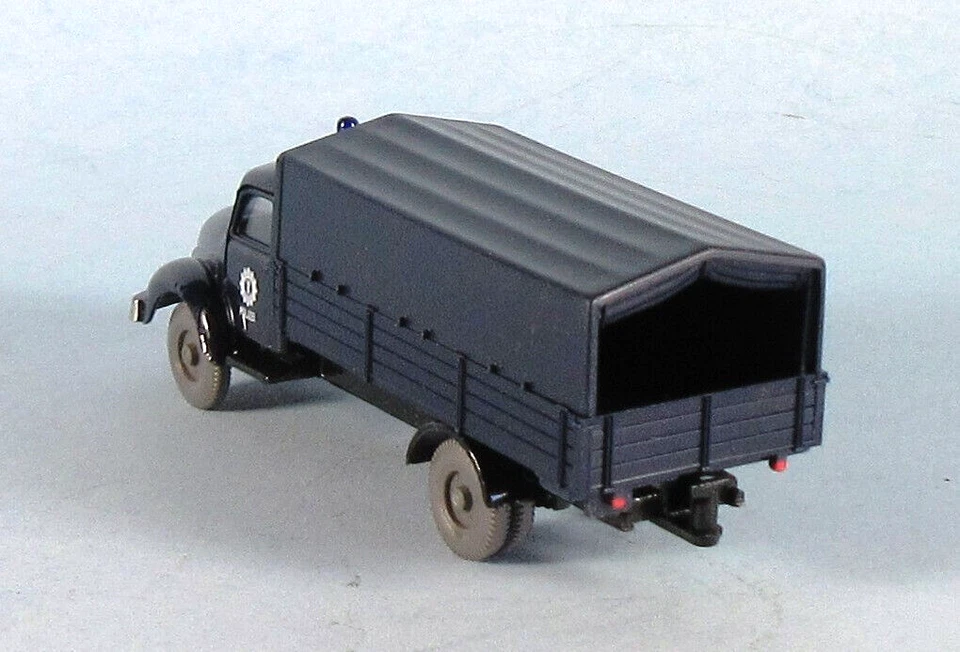 I.M.U. Camión de policía Magirus (azul) modelo plástico escala 1/87 HO ¡NUEVO, RARO! Foto 3 de 4