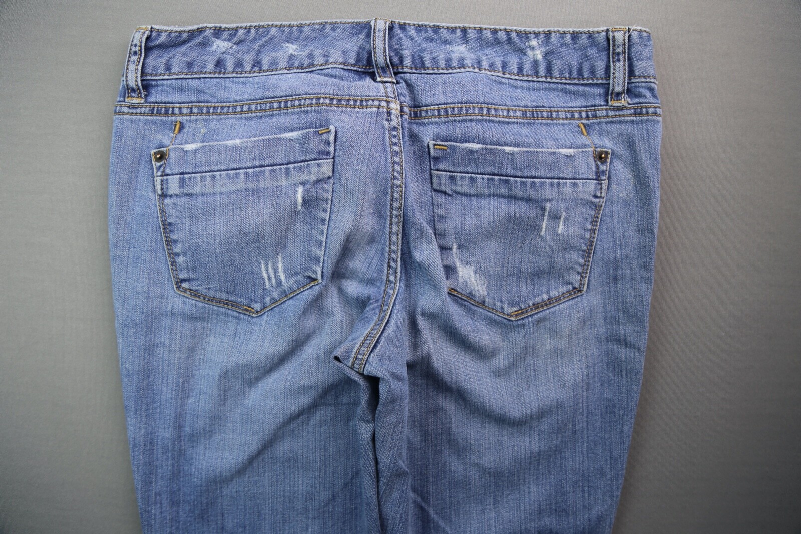 Women 2010 Mossimo Premium Jeans Boot Cut Stretch Distressed Light Sz 8S (31x29) image 10