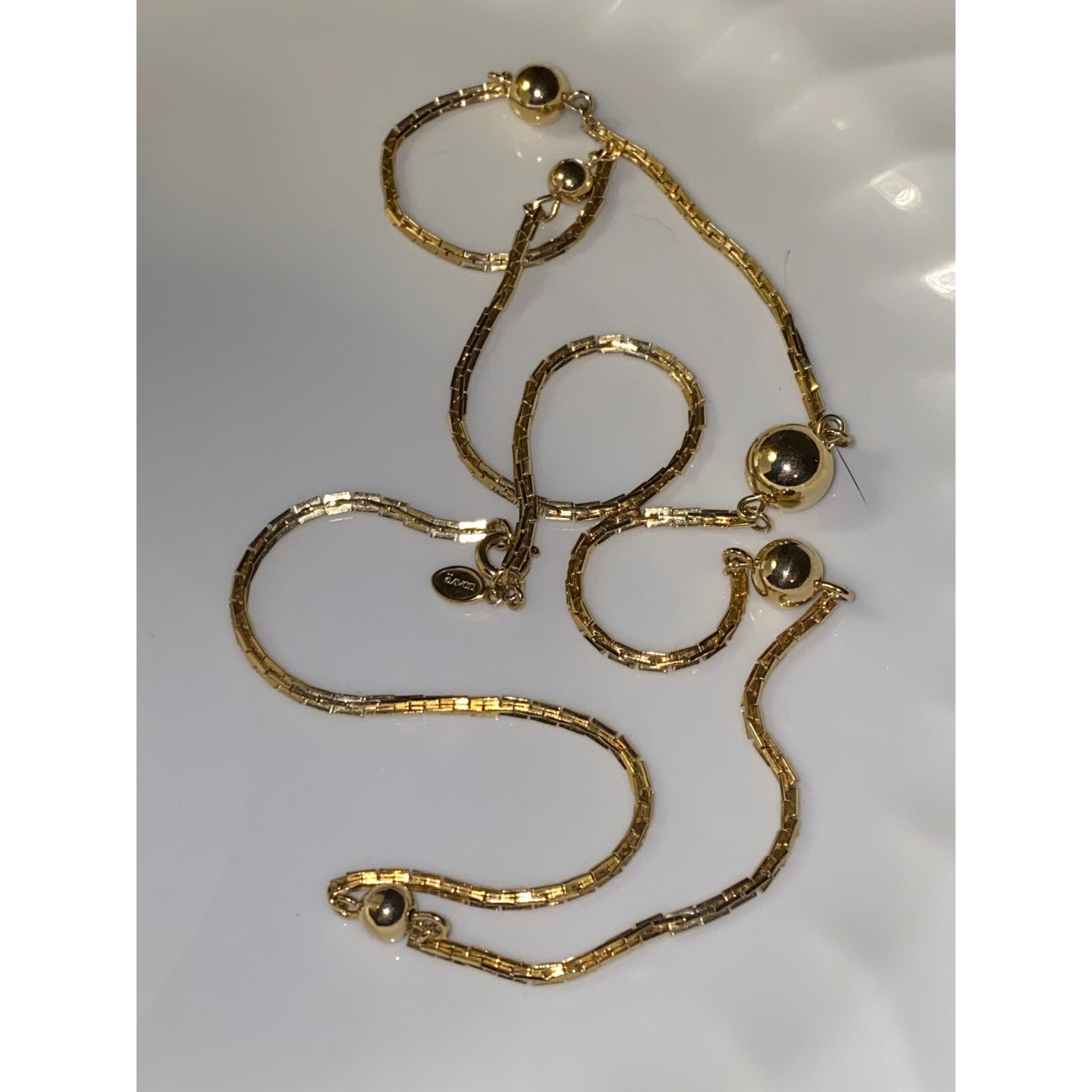 Vintage Avon Gold Tone Five Ball Accent Adjustable Fashion Necklace