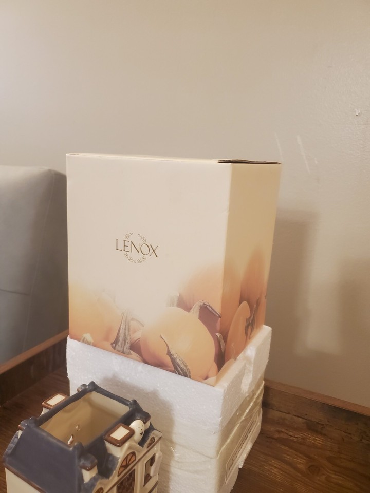 Lenox Haunted House Votive Ghost Pumpkin Store Exclusive Halloween