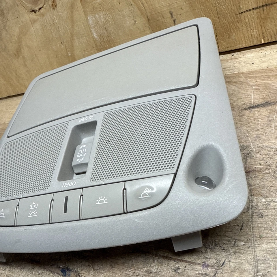 2015-2020 NISSAN MURANO FRONT UPPER OVERHEAD DOME READING MAP LIGHT W/ SUNROOF - Изображение 2 из 4