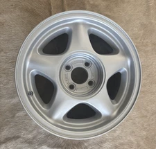 1991 1992 1993 Ford Mustang GT OEM  16 inch Pony Wheel 4-Lug  1979-93 with Caps
