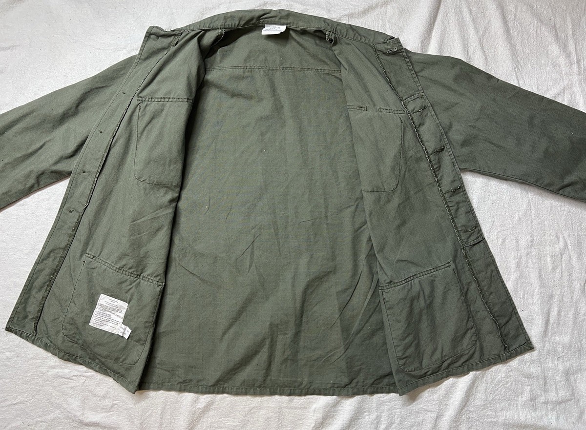 vintage 1960s U.S. Army tropical combat coat, commonly Jungle