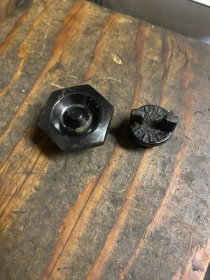 OEM Skilsaw Skil 1636 Deluxe Chainsaw Fuel Cap & Oil Cap Free Shipping