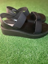 STEVE MADDEN Janice Platform Sandal In Black Stretch Straps Women's Size 8M Y2K