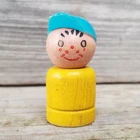 Vtg Fisher Price Little People Yellow Boy Straight Side Freckles Blue Hat Wood