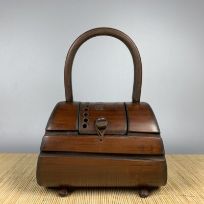 18 cm Chinese Wood cage natural Bamboo carving cage pot Cricket