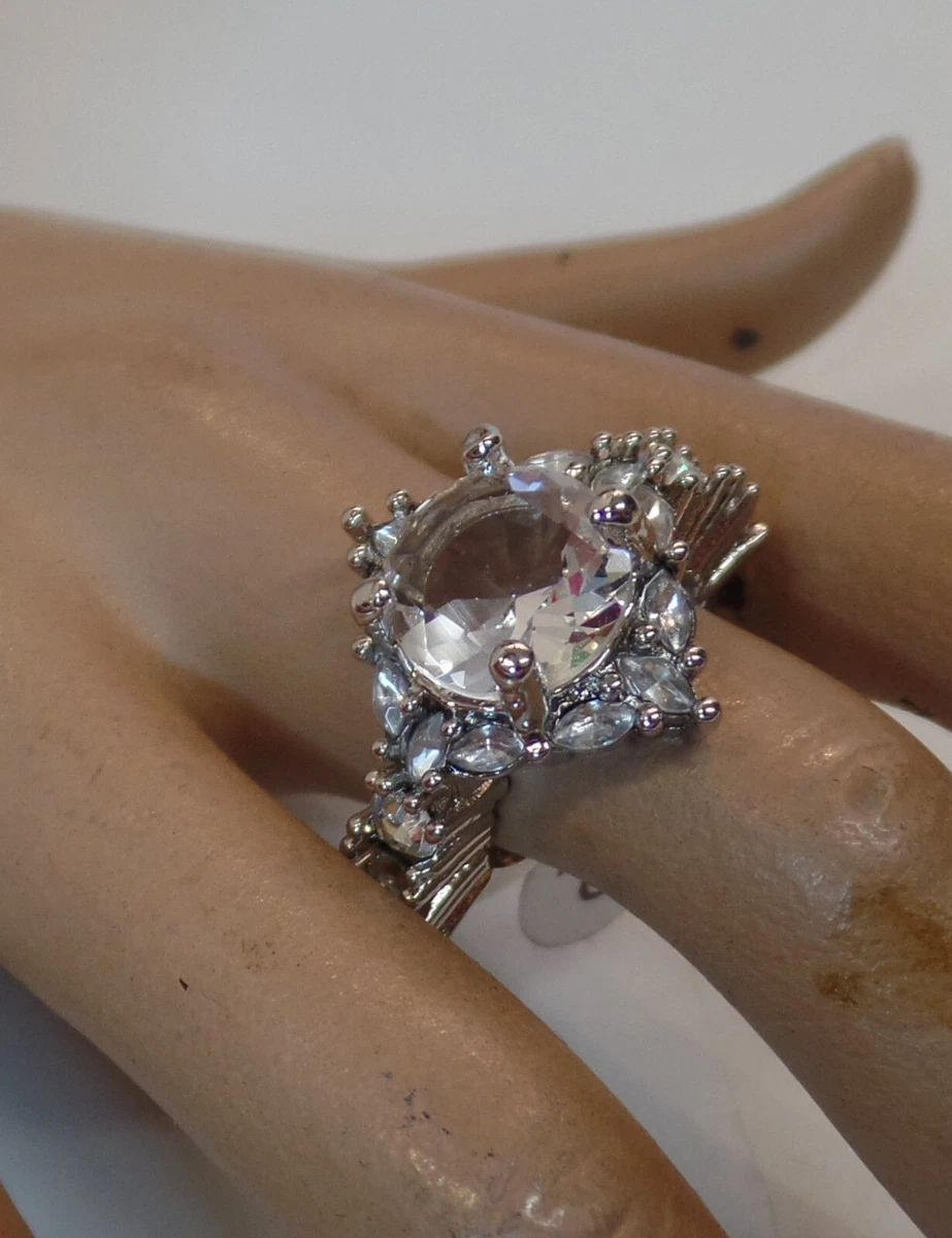 Gaudy engagement rings deals