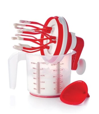 Tupperware EZ Speedy Whip N Mix Chef Mixer Batter Bowl 5 Cups 1.2L
