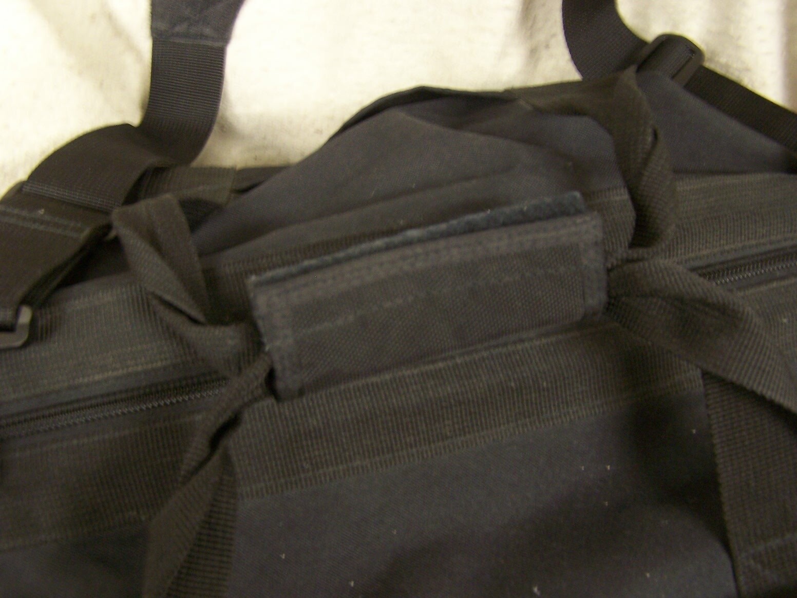 Harley Davidson Black Duffle Bag LARGE 4 ZIPPERED COM… Gem