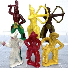 Vintage Bergen Beton Cowboys Indians Native Americans Toy Soldiers Figures Lot