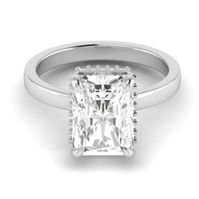 2.50Ct Radiant E VVS2 IGI Lab Grown Diamond Engagement Ring In 14K White Gold