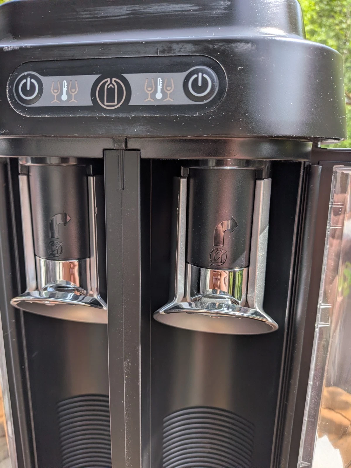 EuroCave Sowine Dual Zone Wine Bottle Cooler Chiller Fridge Countertop Works!
Opens in a new window