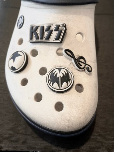 For Kiss - Authentic Jibbits The Demon Pair of 2 - Picture 2 of 2