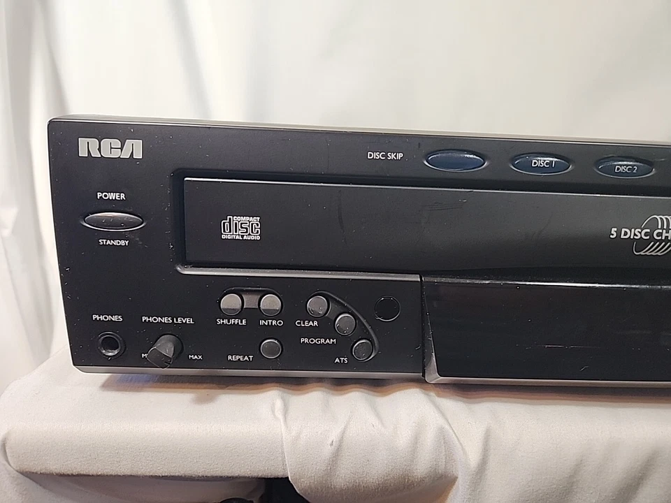 RCA RP-8070D Compact Disc Player, 5 Disc Changer, tested and WORKS!, No Remote - Image 2 of 4