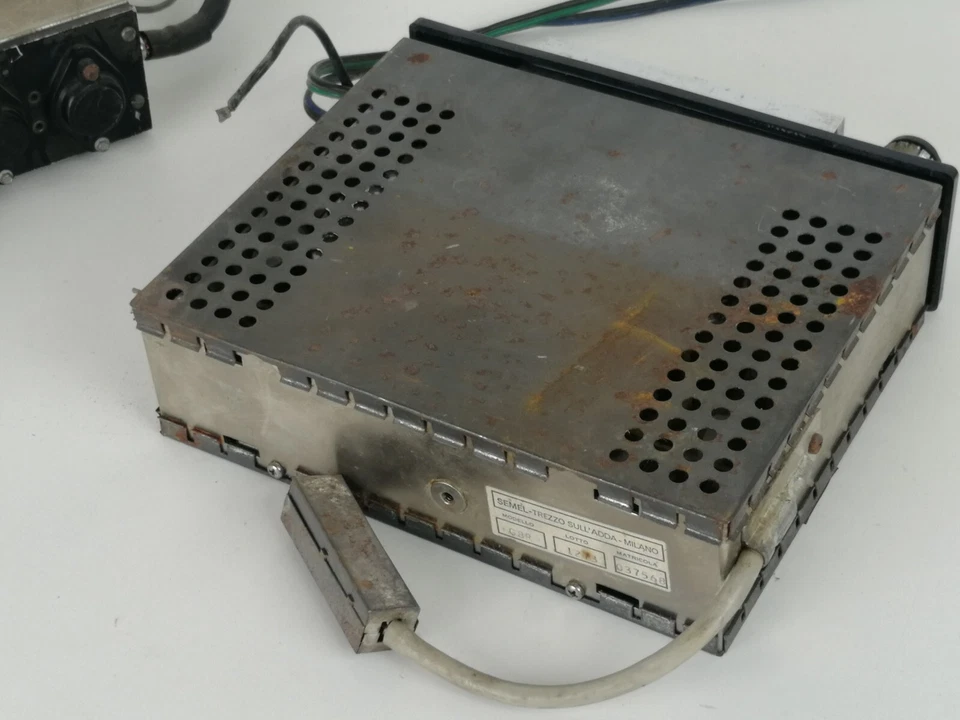 SEMEL G8R - AUTORADIO STEREO 8 - MADE IN ITALY - NON TESTATA - NO TESTED  - Immagine 4 di 4