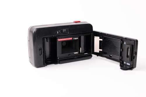 Polaroid 35mm point and shoot Film Camera – Easy to use vintage camera - Picture 6 of 6