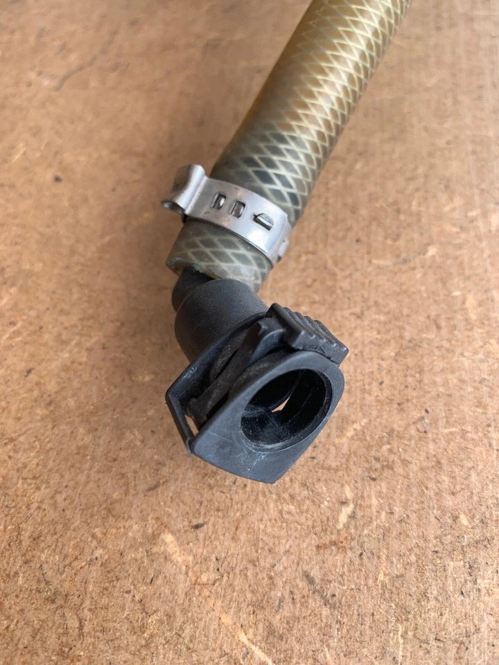 Sistema de lavado de faros Audi A4 2002-2005 boquillas de pulverización izquierda y derecha Foto 3 de 4