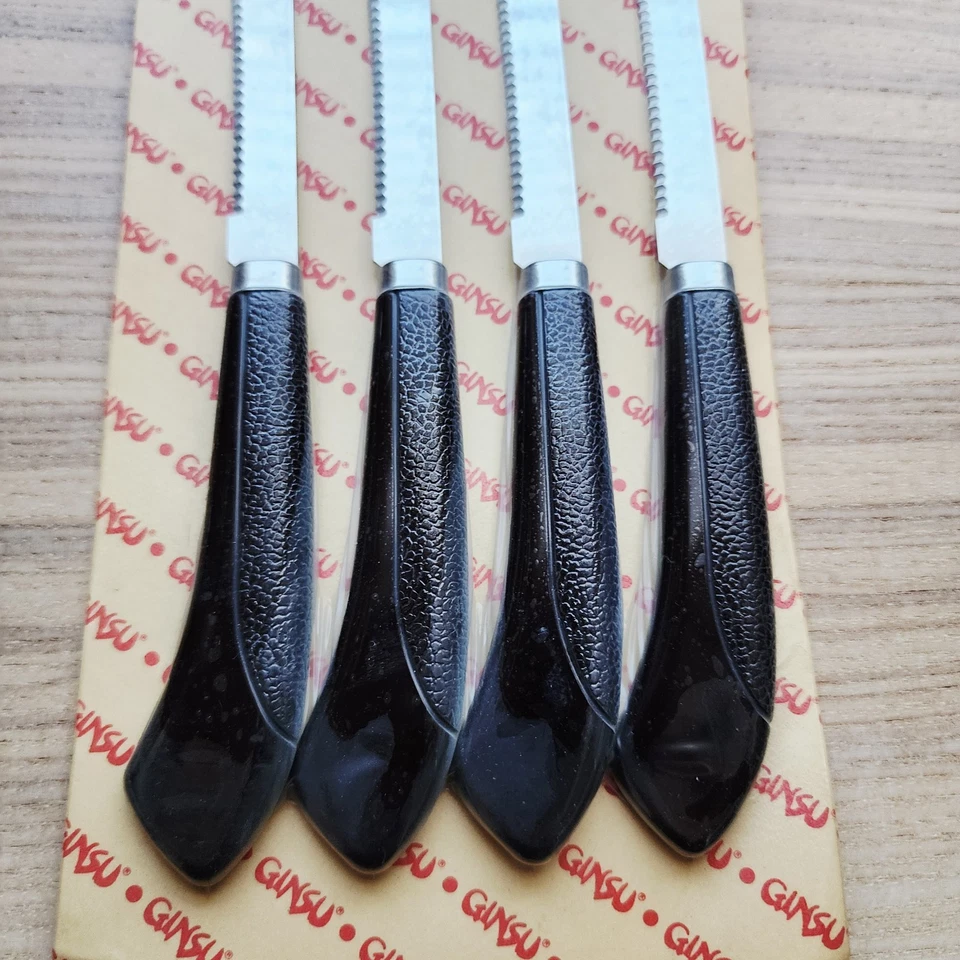 Cuchillos para carne Ginsu vintage (juego de 4, precintados) mangos marrones, dentados  Foto 2 de 3
