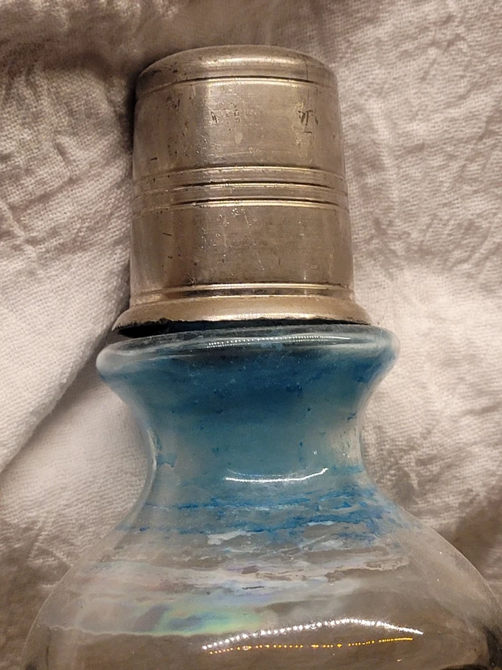 GREEN RIVER LABEL UNDER GLASS FOUNTAIN SYRUP BOTTLE w ORIGINAL TOP  - Image 3 of 4