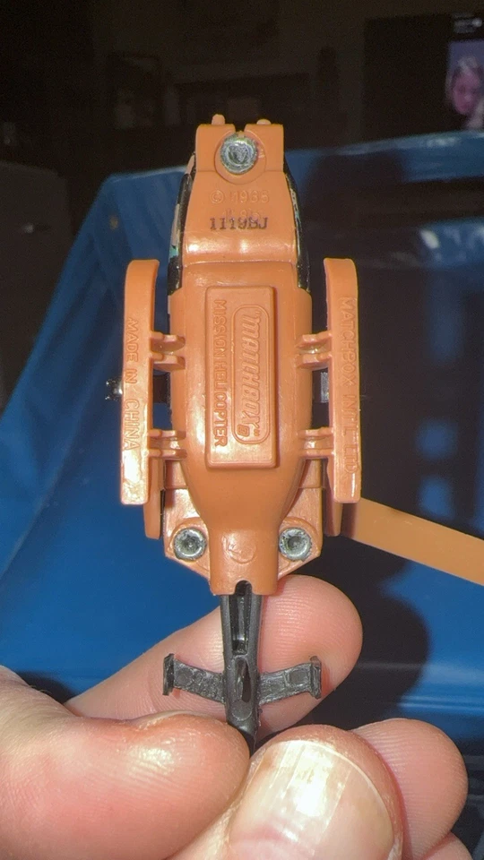1985 Matchbox Mission Helicopter Camo Military Helicopter - Image 3 of 4