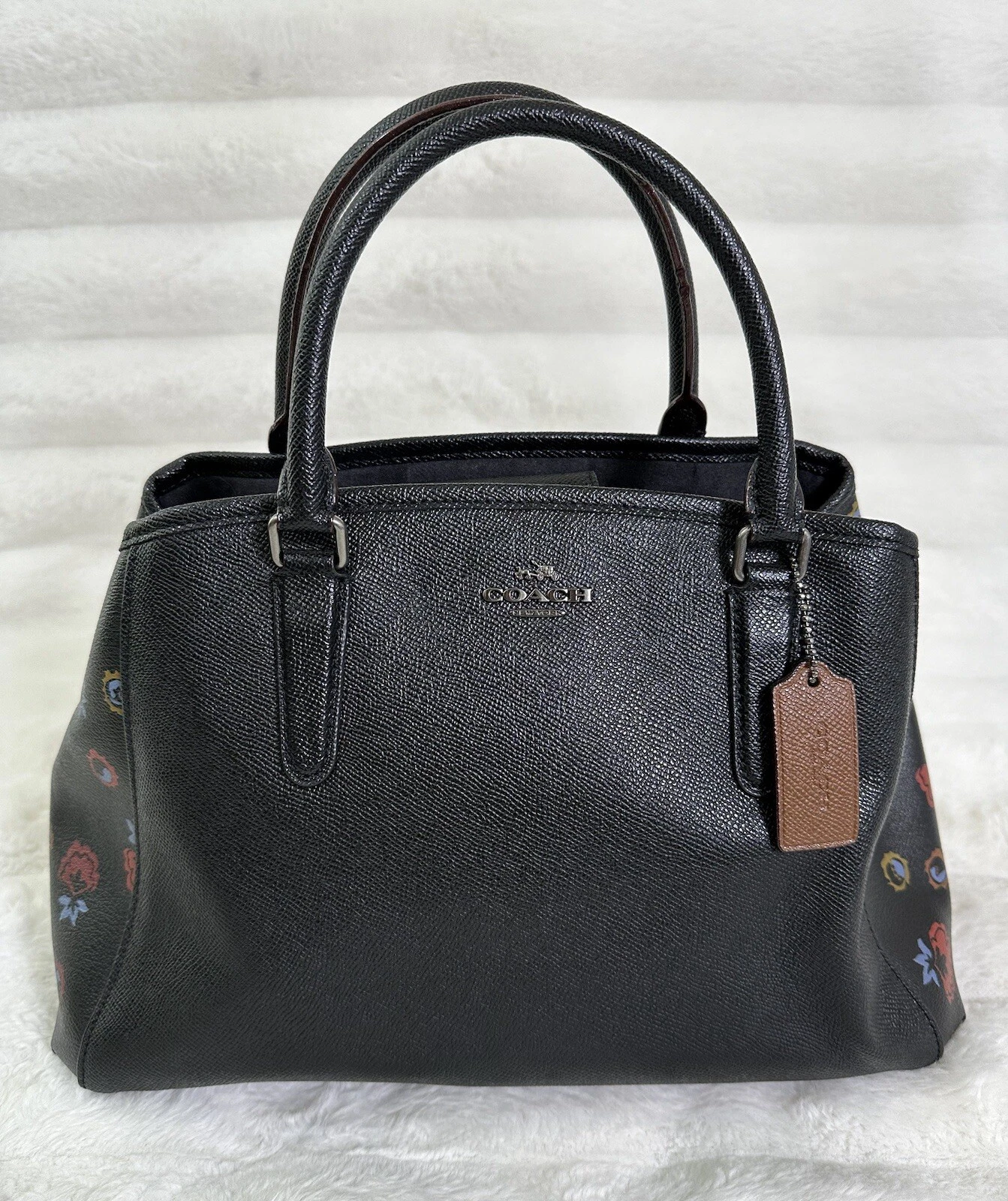 Coach F24374 Margot Carryall in pelle nera con stampa floreale us intime ottimeioni