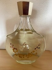 العطور M062 FACTICE