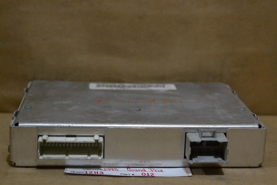 16203633 Buick Regal/pontiac 1995 ABS Braking System Module 12 12H3 - Image 3 of 4