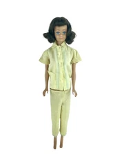 Vintage Mattel Midge Brunette Flip Hair Straight Leg Freckles 1962 Japan