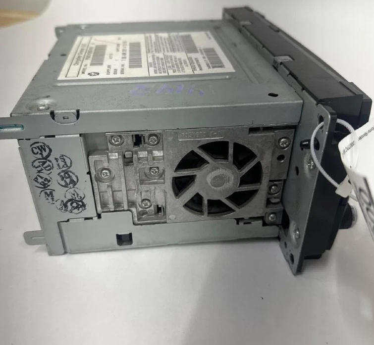 Dodge Caravan AM FM 2012-2020 receptor de radio identificación RBZ satélite garantía OEM Foto 4 de 4