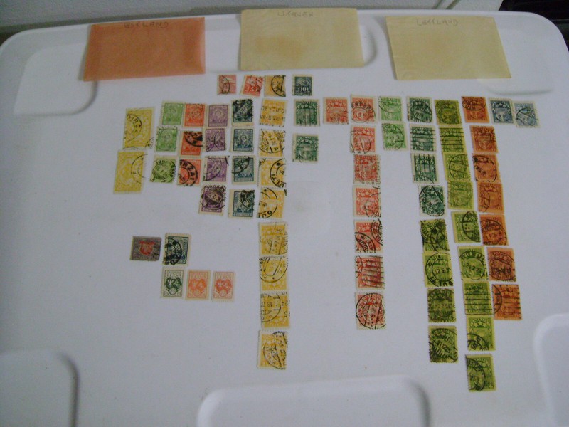 LATIVIA ESTONIA LITHUANIA VTG (69) POSTAGE STAMPS BALTIC COUNTRIES EARLY STAMPS