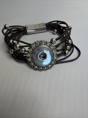 Ginger Snap Black Leather Wrap Bracelet Adjustatable 18mm 20mm Gingersnap Snaps