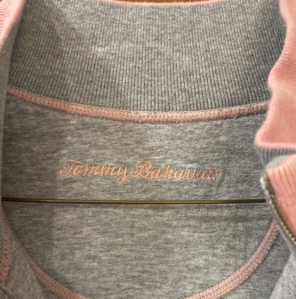 Tommy Bahama 1/2 Zip Women’s Reversible Pullover Sweater Pink & Gray Medium - Image 3 of 4