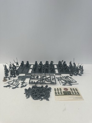 Fantasy Wargames Mantic Games 28mm Kings of War Orc Marauders + Elves 58 Figuren