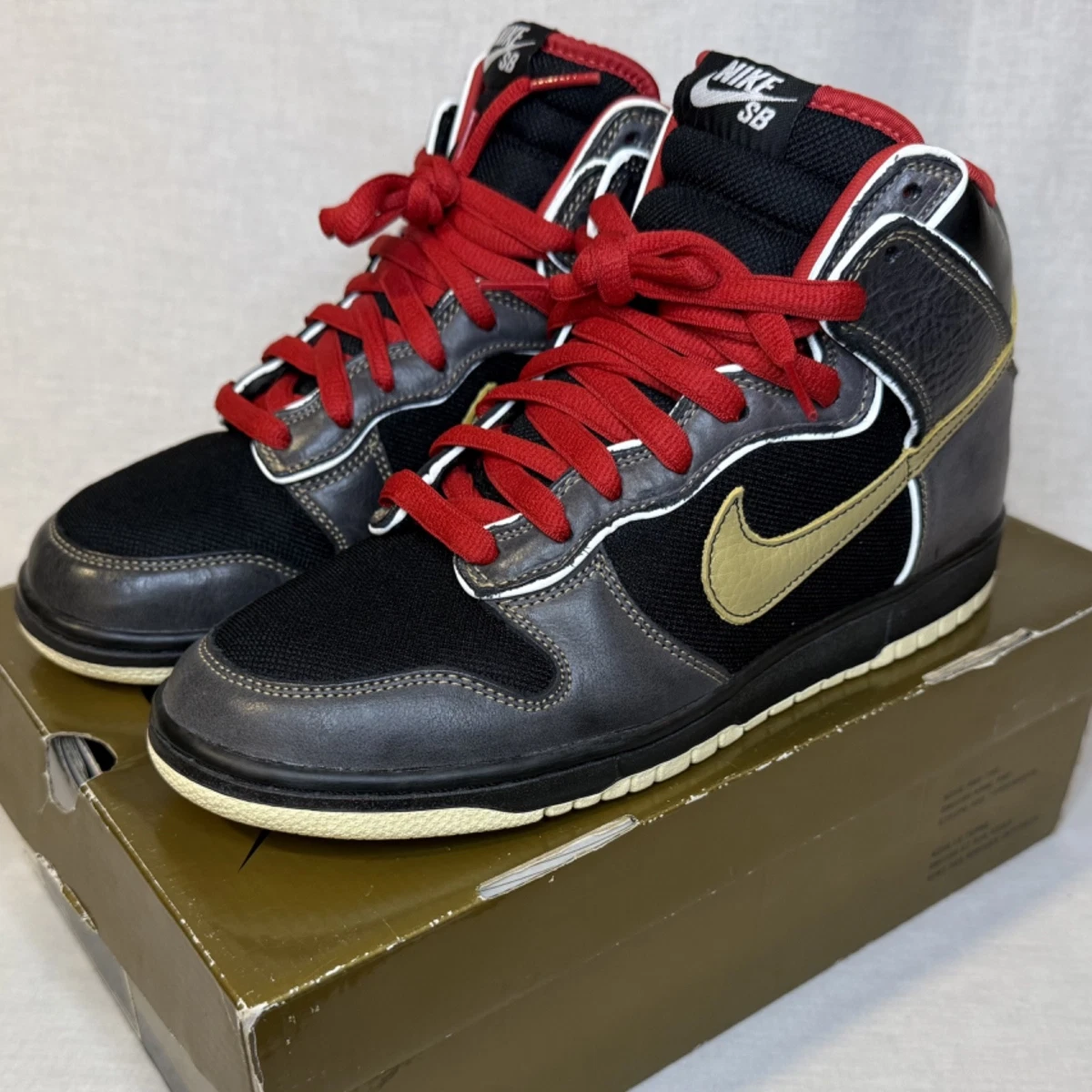 Preços baixos em Nike Dunk High Premium Yellow | eBay