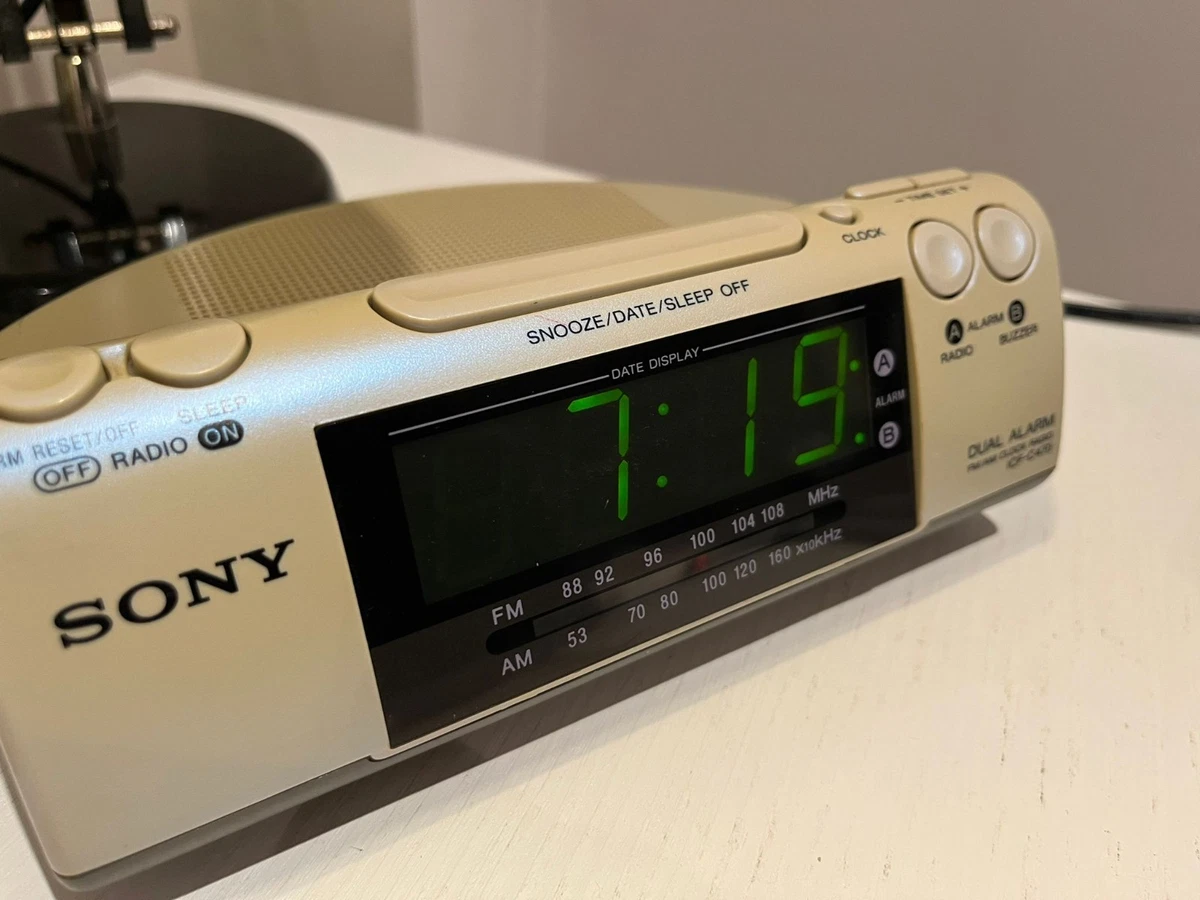 Radio despertador Sony ICF-C470