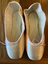 Suffolk Sterling Pointe Ballet Shoes Standard Shank 7.5 Length X Width NIB