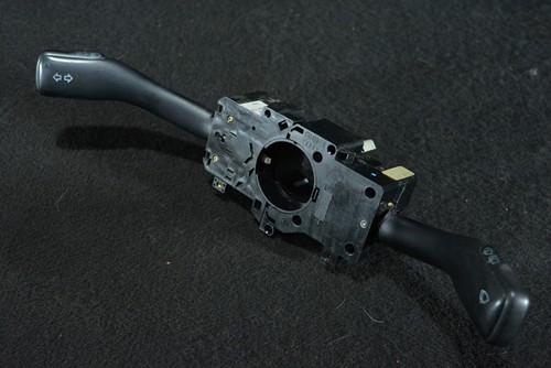 Audi A3 8L Lenkstockschalter Schalter Blinker Wischer 8L0953513