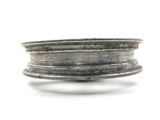 Llanta trasera Kawasaki KZ1100A 1981 eje 3195 x Foto 4 de 4