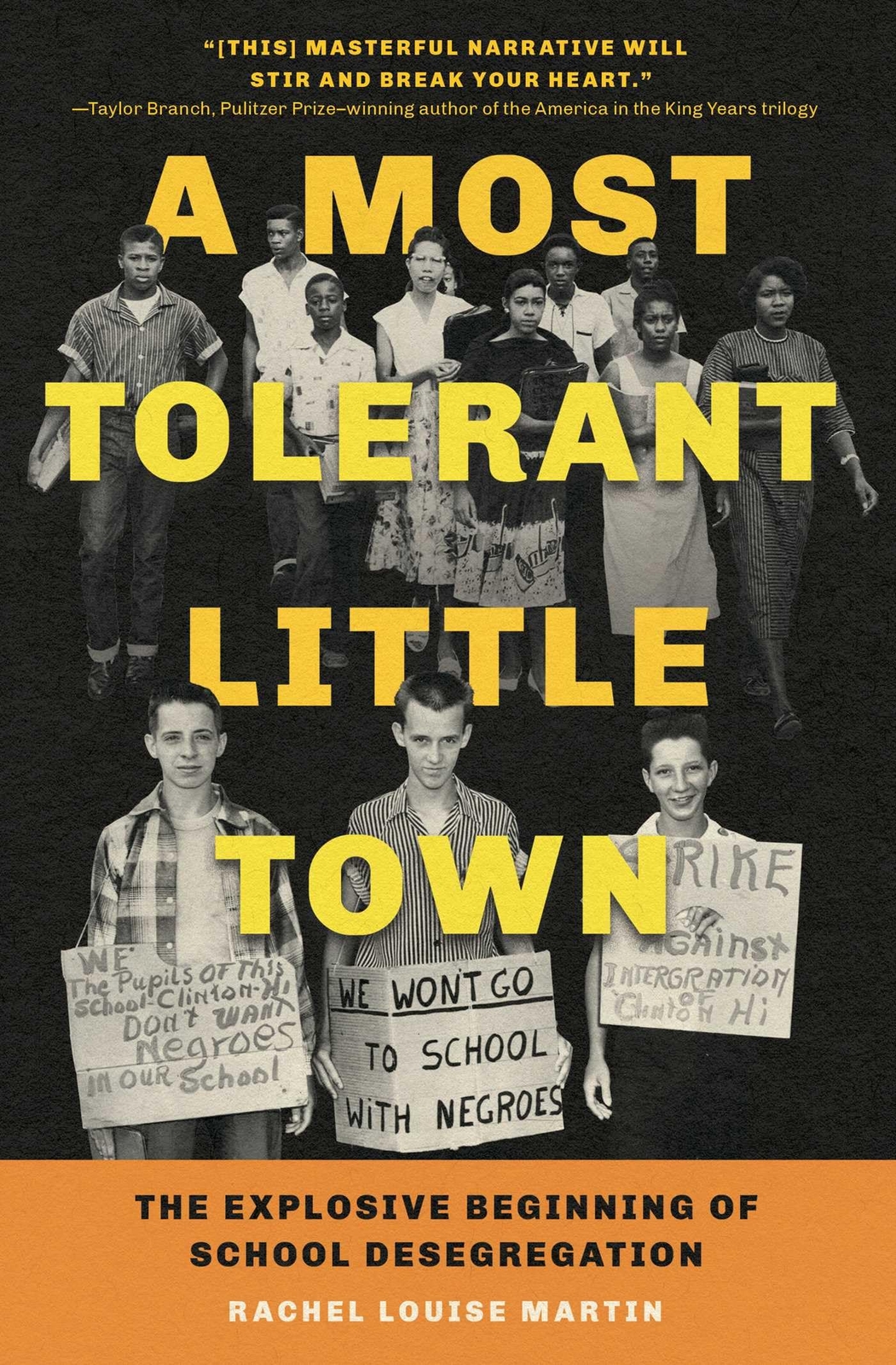 Rachel Louise Martin A Most Tolerant Little Town (Tascabile)