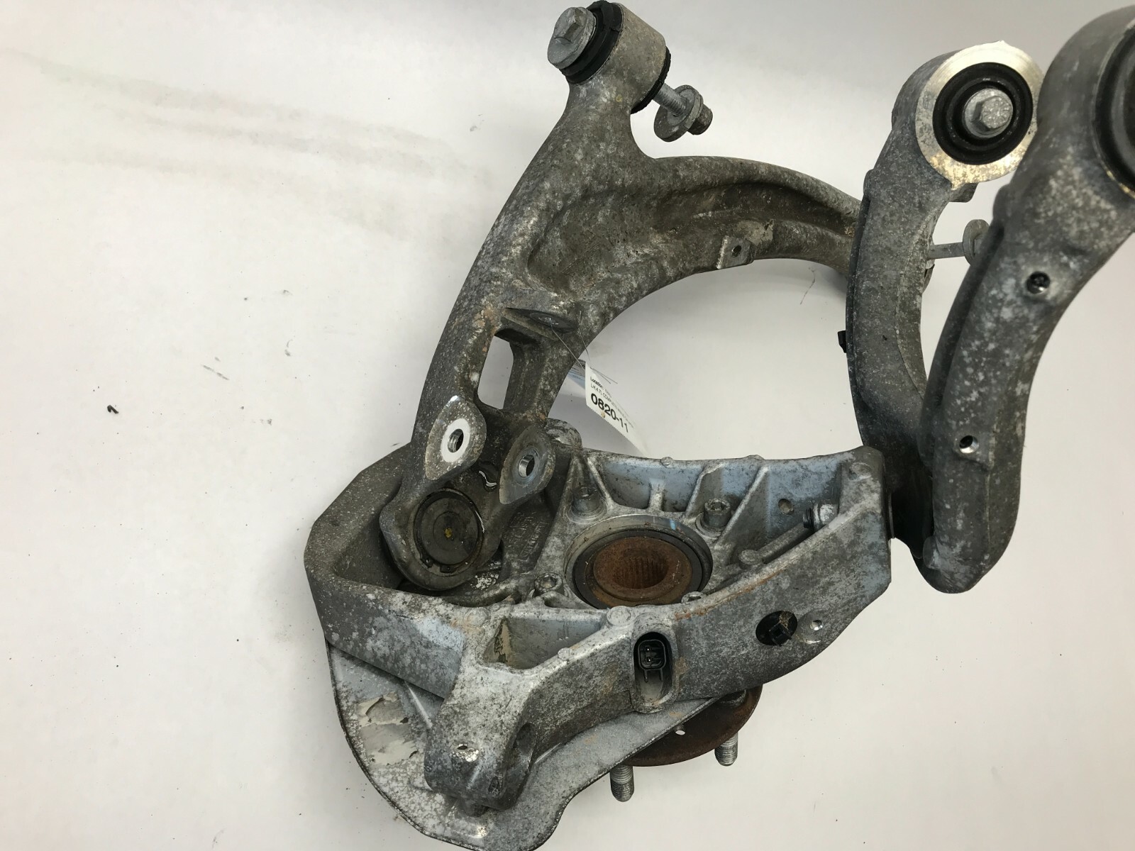 07-16 ASTON MARTIN V8 VANTAGE KNUCKLE HUB FRONT LEFT DRIVER SIDE OEM