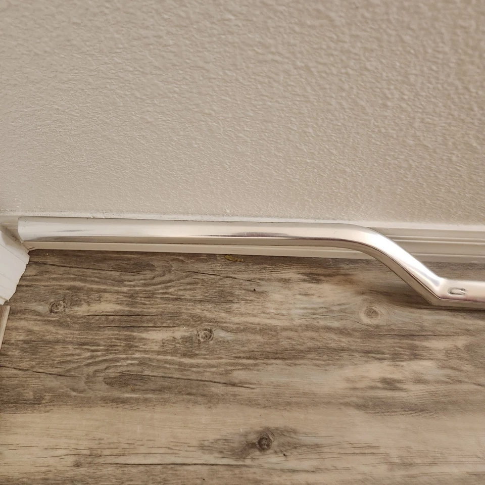 1963 Chevy Impala крышка багажника верхний молдинг OEM CHEVROLET GM - Изображение 4 из 4