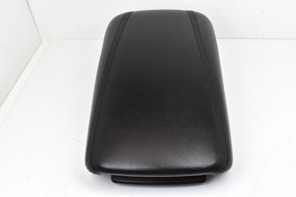 Chrysler 200 2015-2017 consola central cuero negro reposabrazos tapa superior OEM Foto 3 de 4