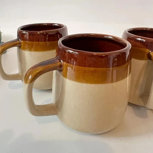 Vintage Pottery Mugs / Set of 4/ MCM Coffee Mugs / Ombre Brown Tone / 1980s
